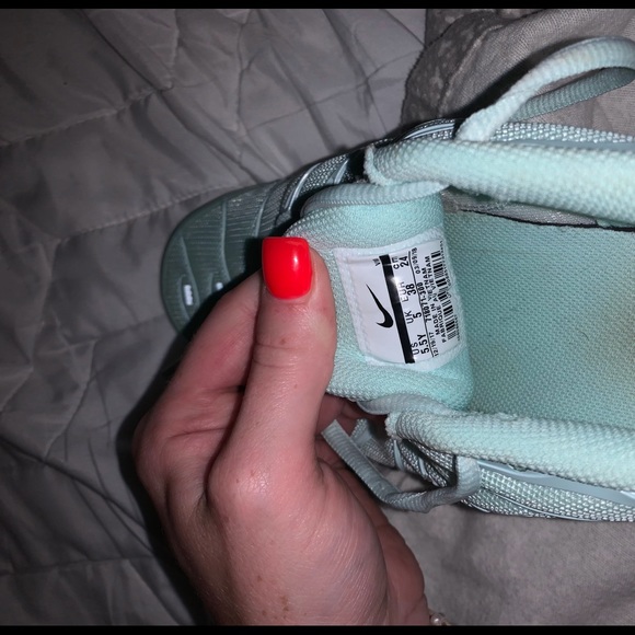 Sneakers - Picture 2 of 2